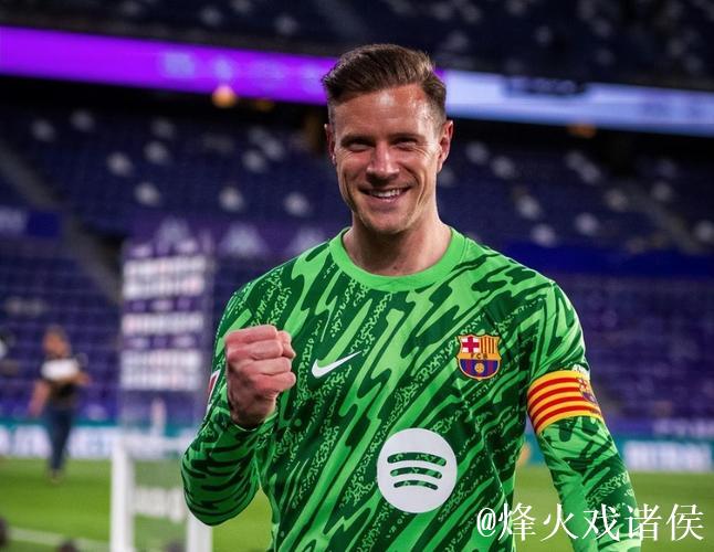 巴萨官方：特尔施特根已获医疗许可，入选对阵法