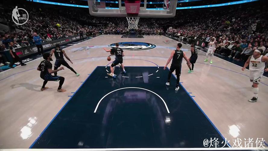 穆雷33+5弗拉格6分伤退 掘金客场击败独行侠